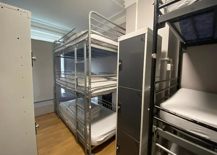Queen Elizabeth Hostel London